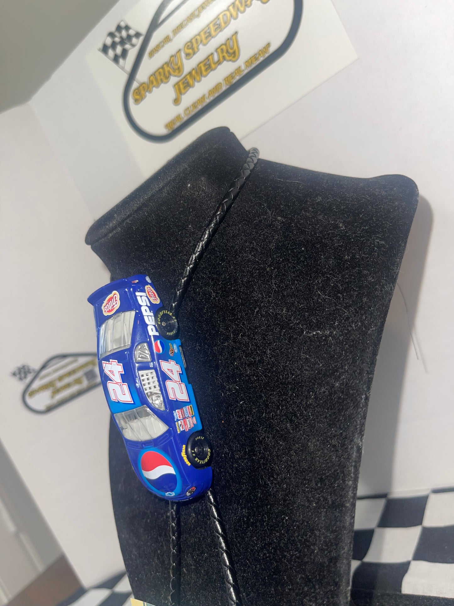 Nascar Bolo Tie - Jeff Gordon #24 Pepsi