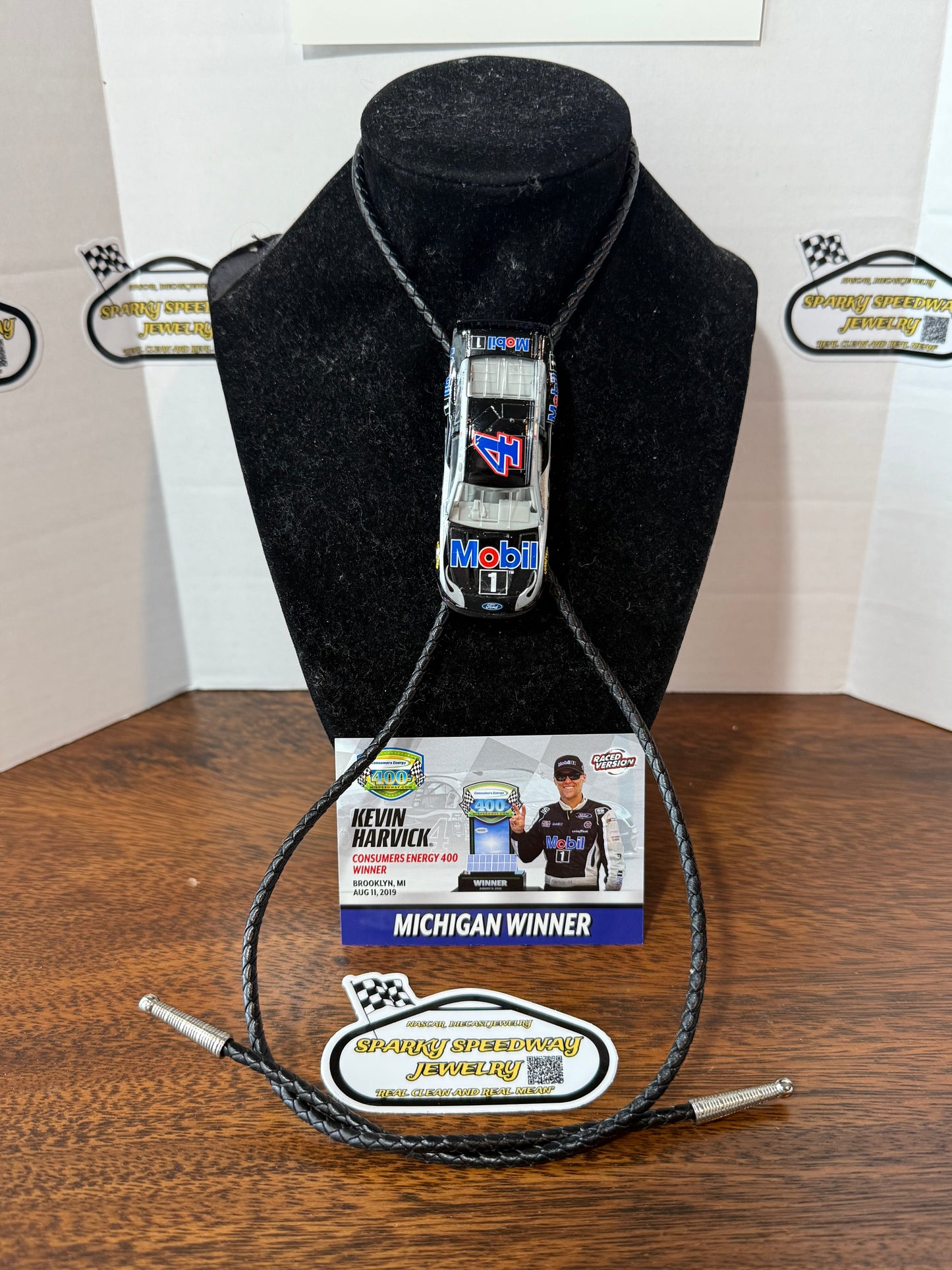 Nascar Bolo Tie - Kevin Harvick #4 Mobil 1 (2019 Michigan Win)