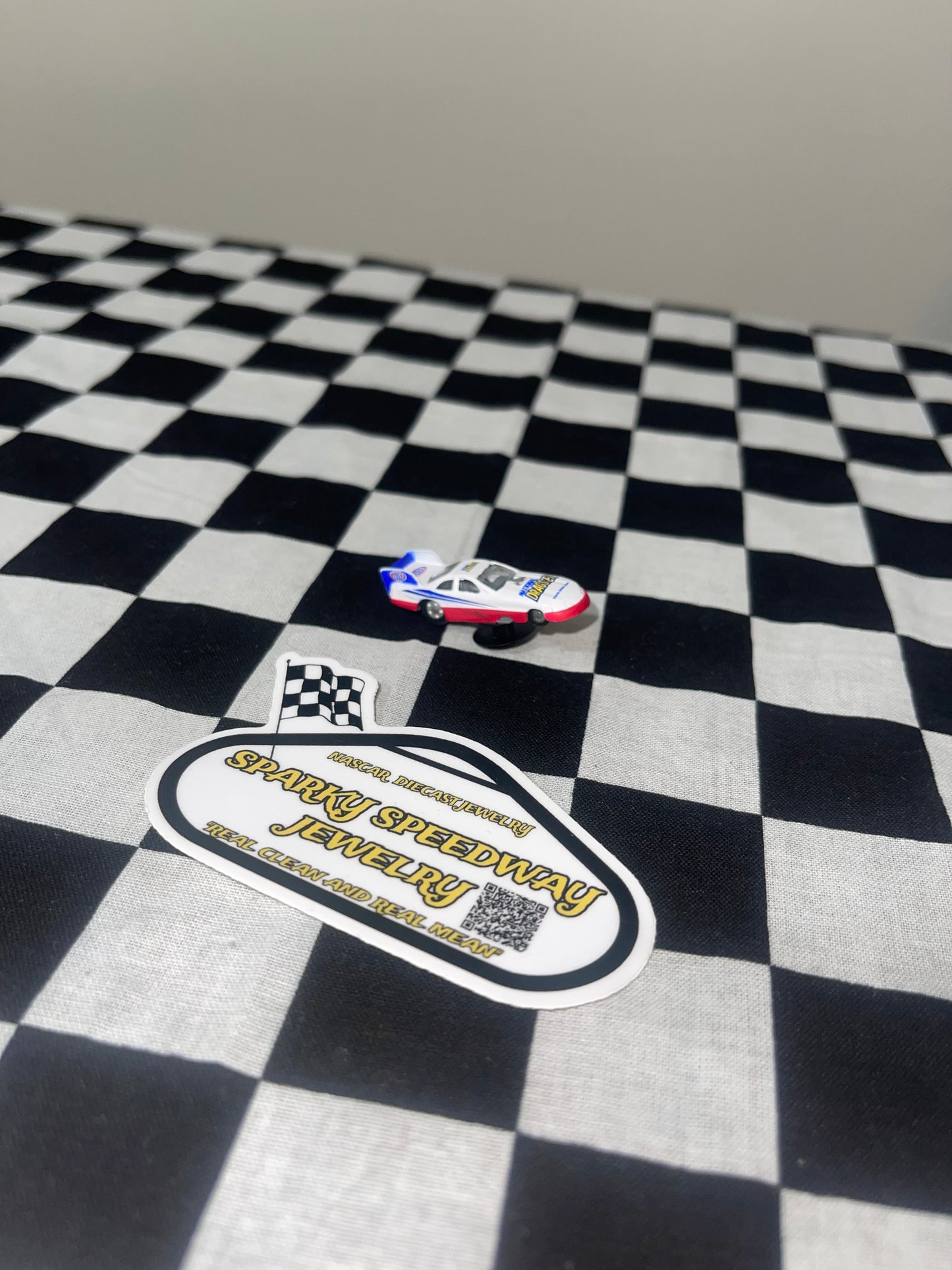 NHRA Croc Charm - National Dragster (1:144)