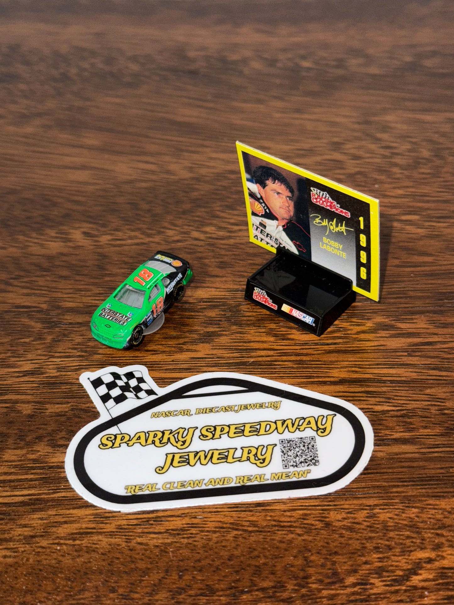 Nascar Croc Charm - Bobby Labonte #18 Interstate Batteries (1:144)