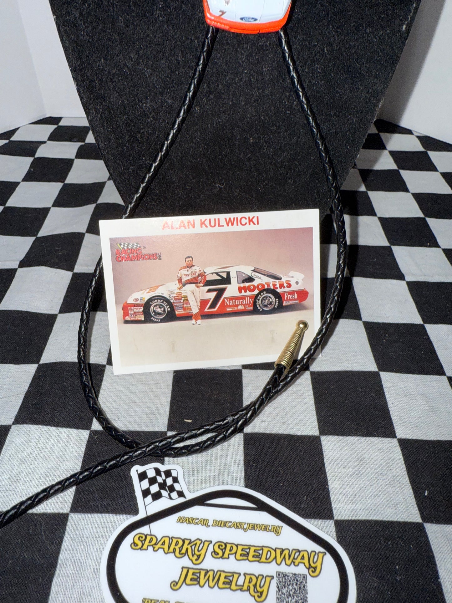 Nascar Bolo Tie - Alan Kulwicki #7 Hooters