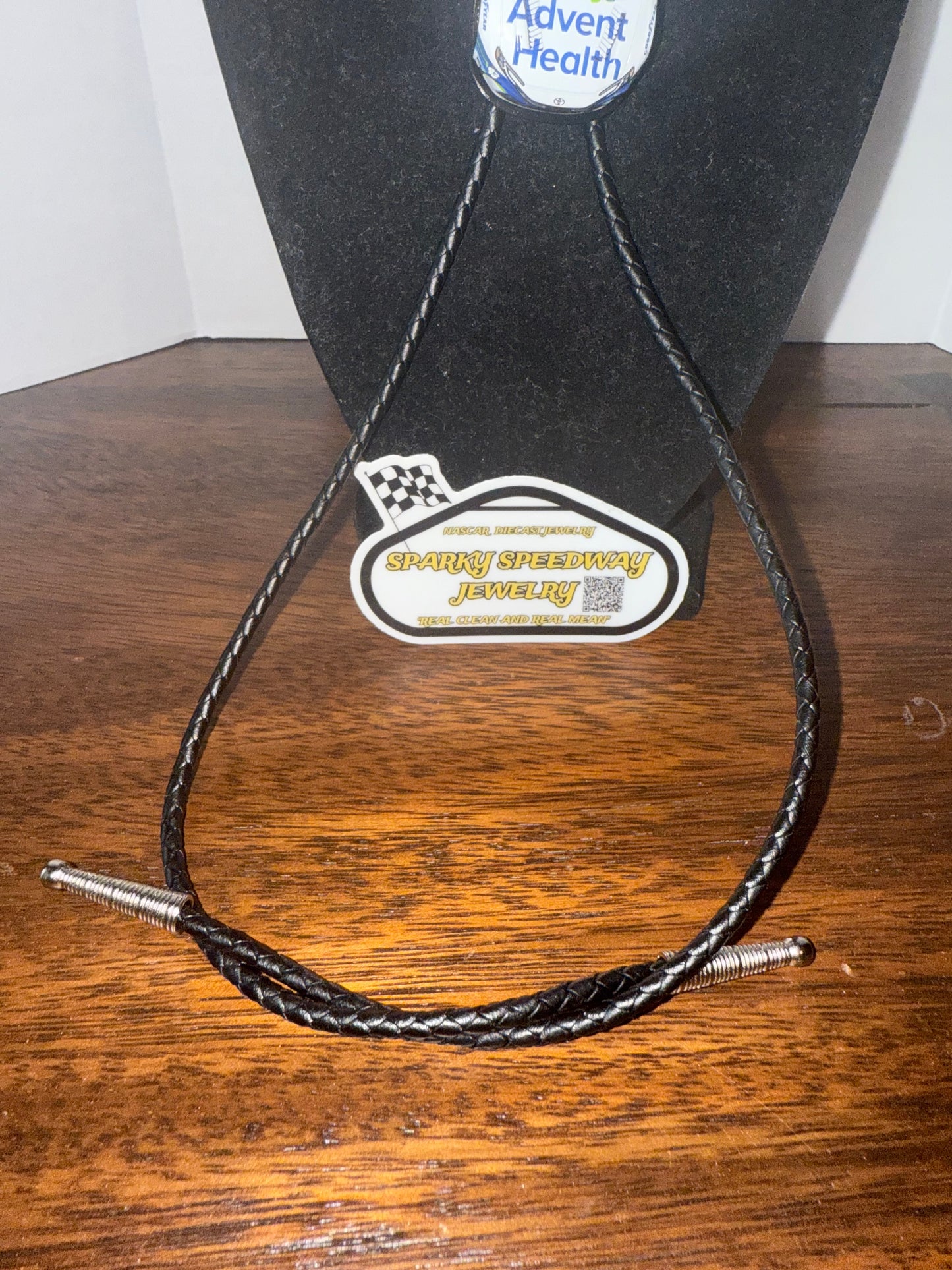 Nascar Bolo Tie - Erik Jones #43 Advent Health