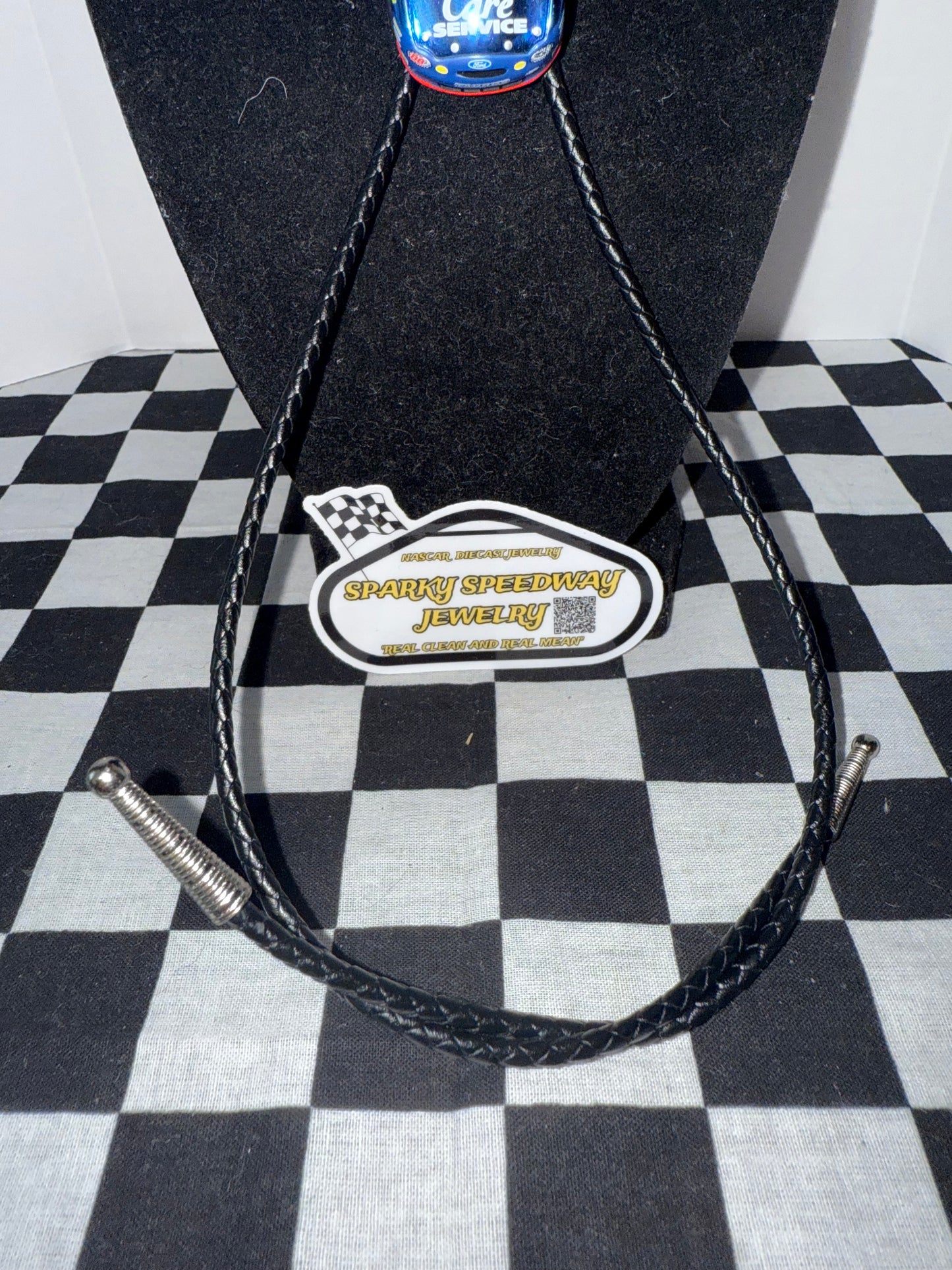 Nascar Bolo Tie - Dale Jarrett #88 Ford Quality Care (Liquid Color)