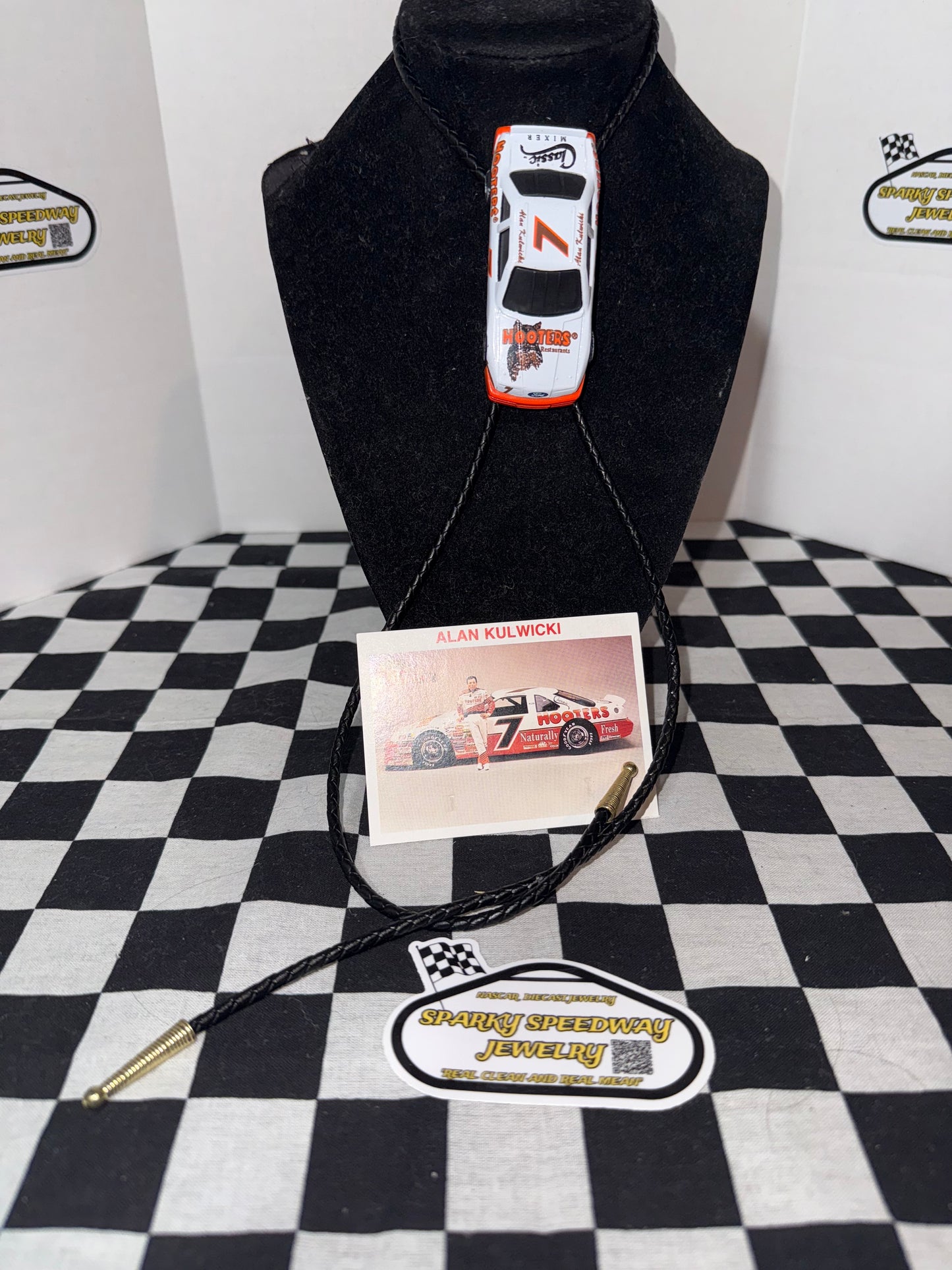 Nascar Bolo Tie - Alan Kulwicki #7 Hooters