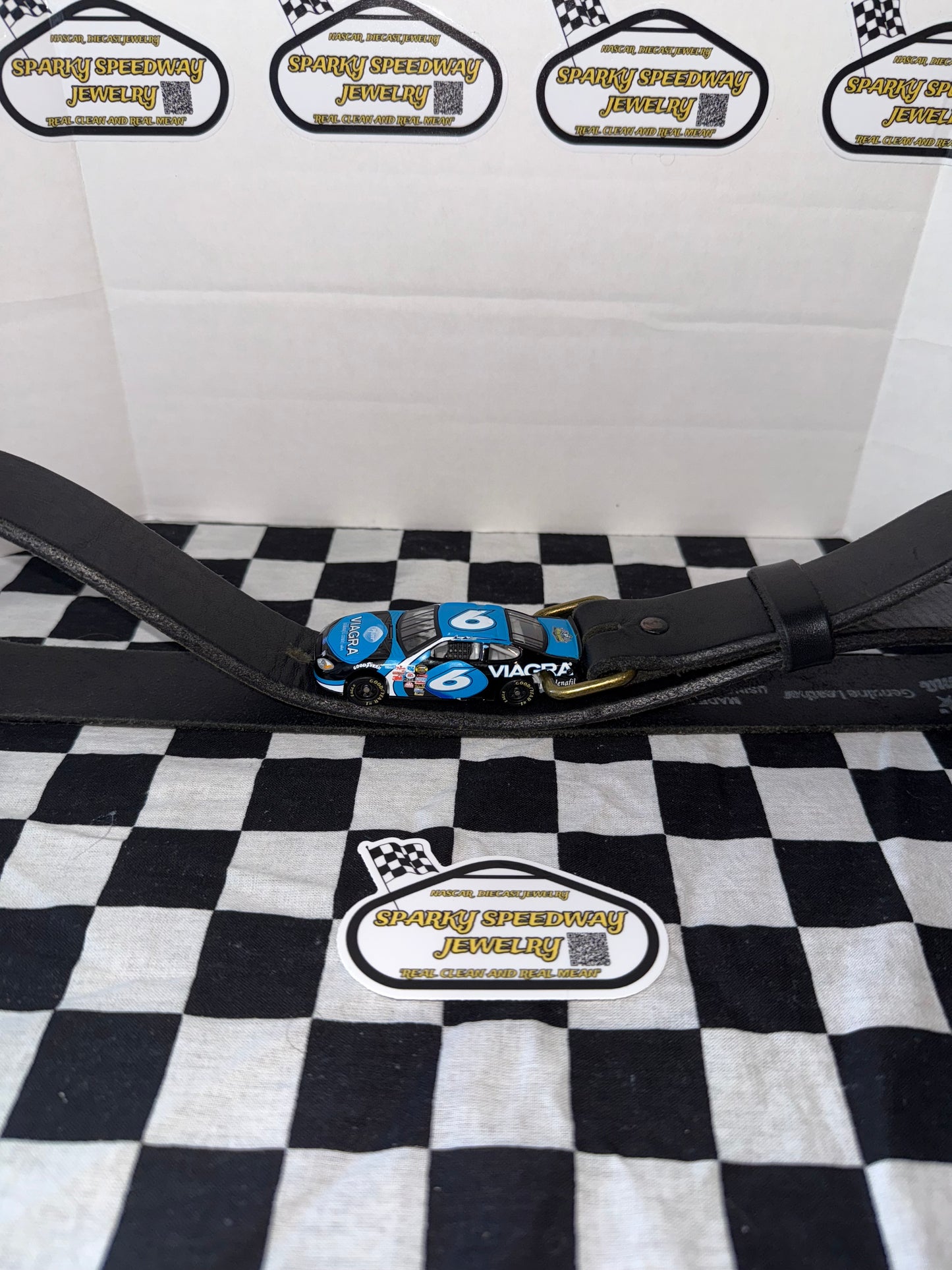 Nascar Belt Buckle - Mark Martin #6 Viagra