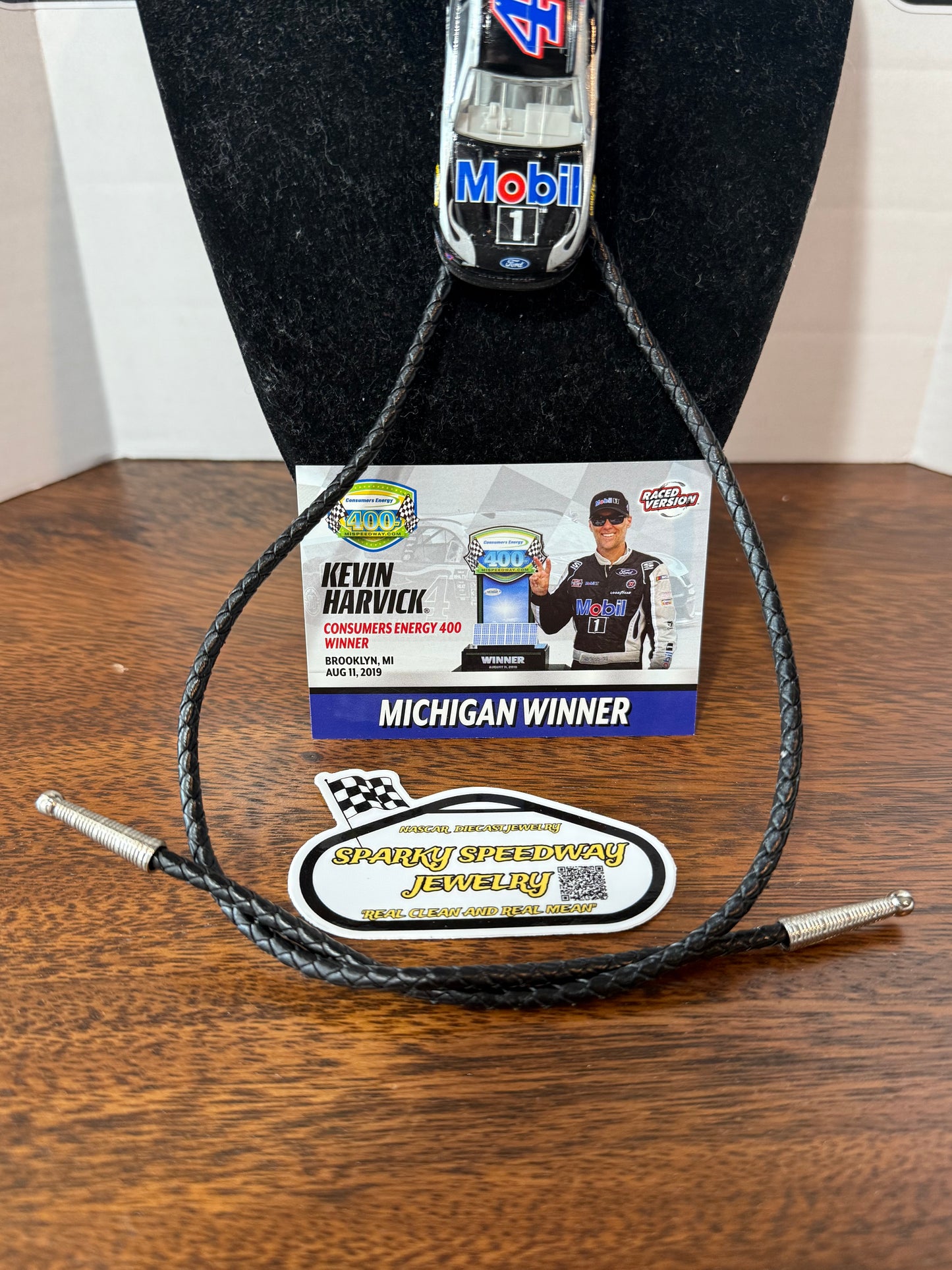 Nascar Bolo Tie - Kevin Harvick #4 Mobil 1 (2019 Michigan Win)