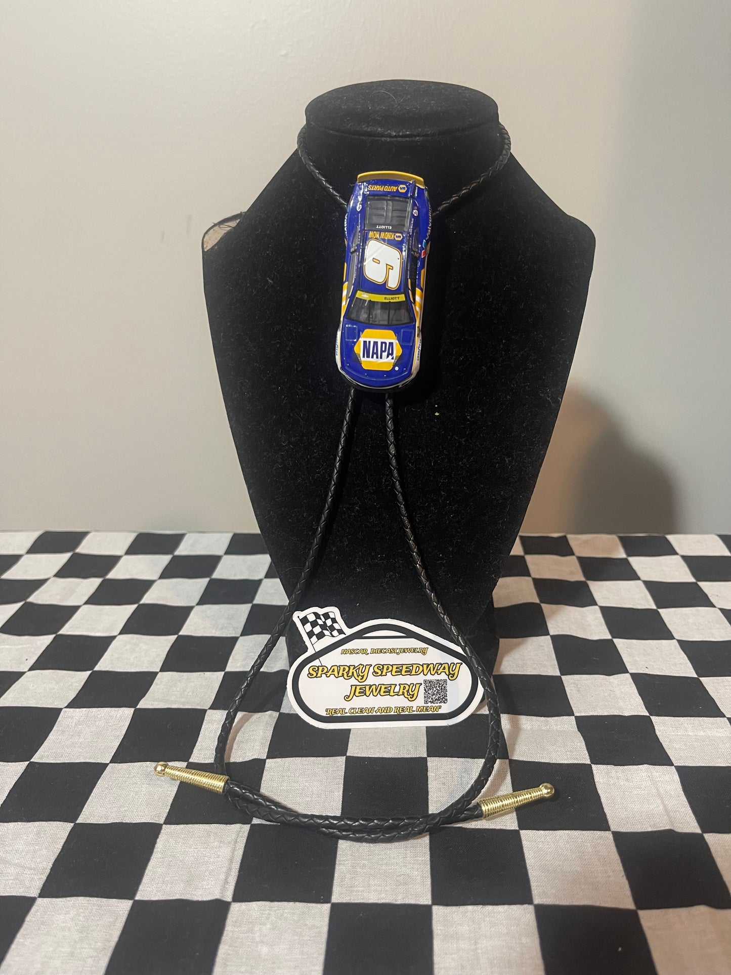 Nascar Clothing Set - Chase Elliot #9 Napa Hat And Nascar Bolo Tie