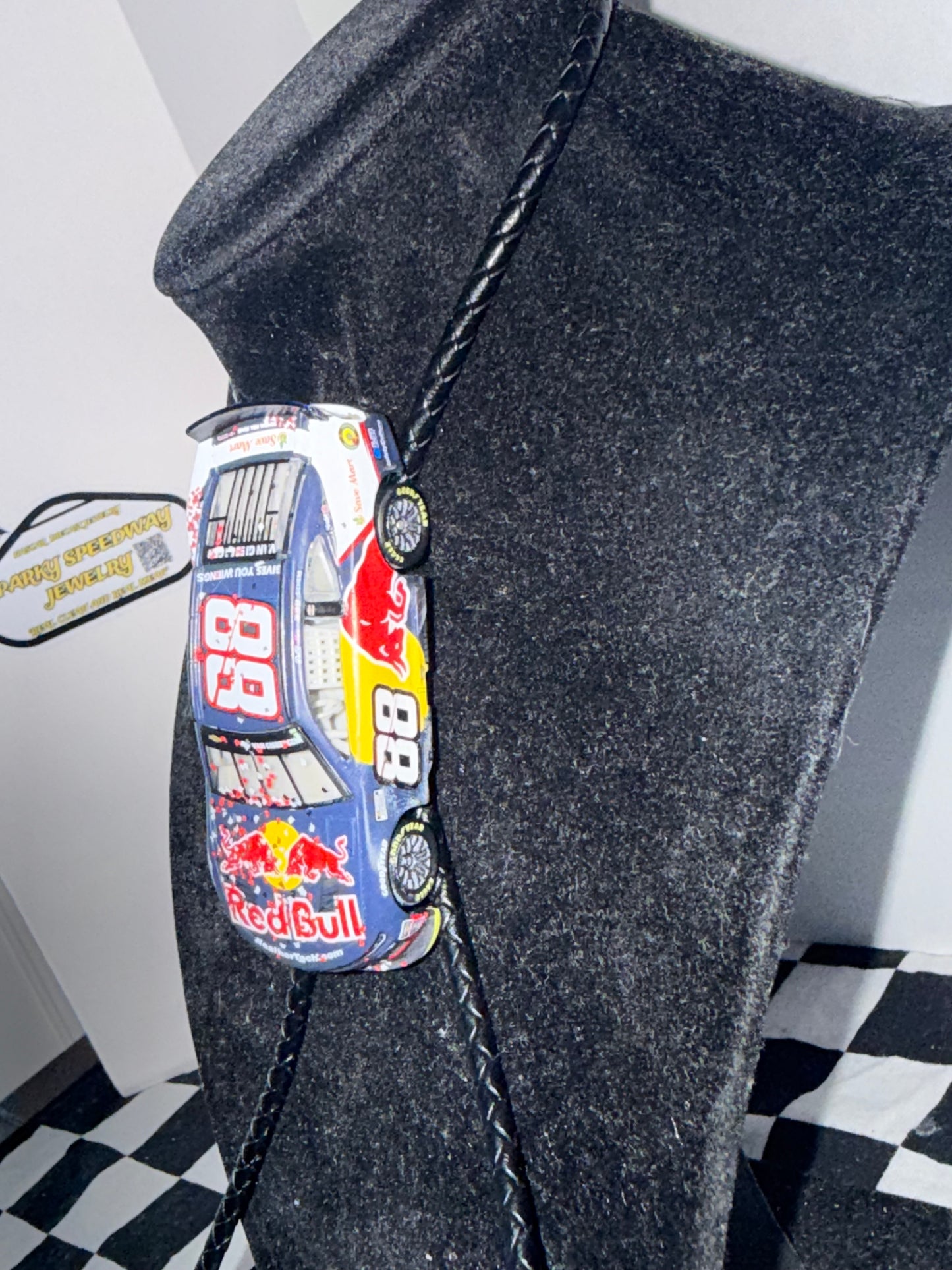 Nascar Bolo Tie - Shane Van Gisbergen #88 Red Bull (2025 Sonoma Win)