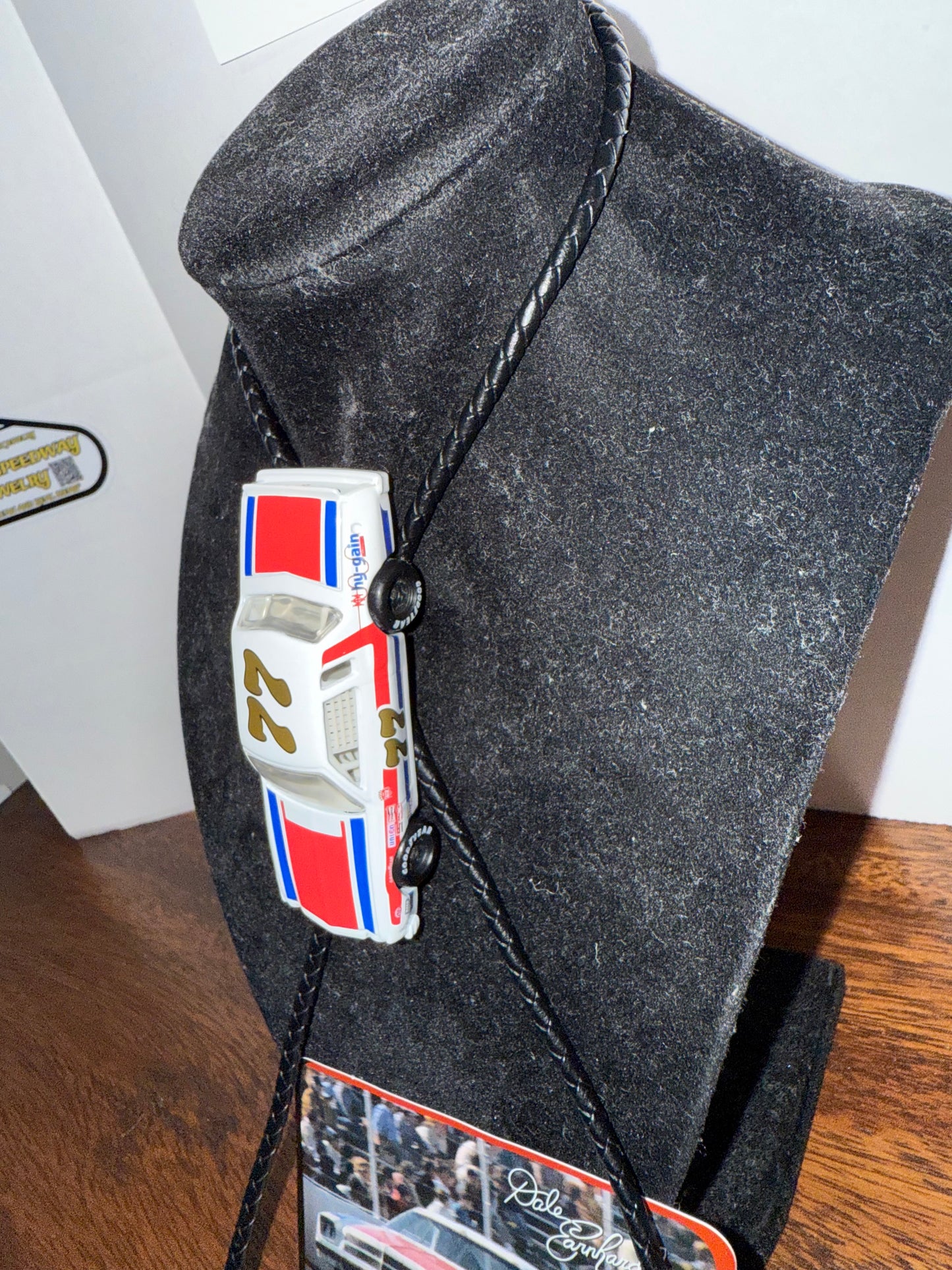 Nascar Bolo Tie - Dale Earnhardt #77 Hy-Gain