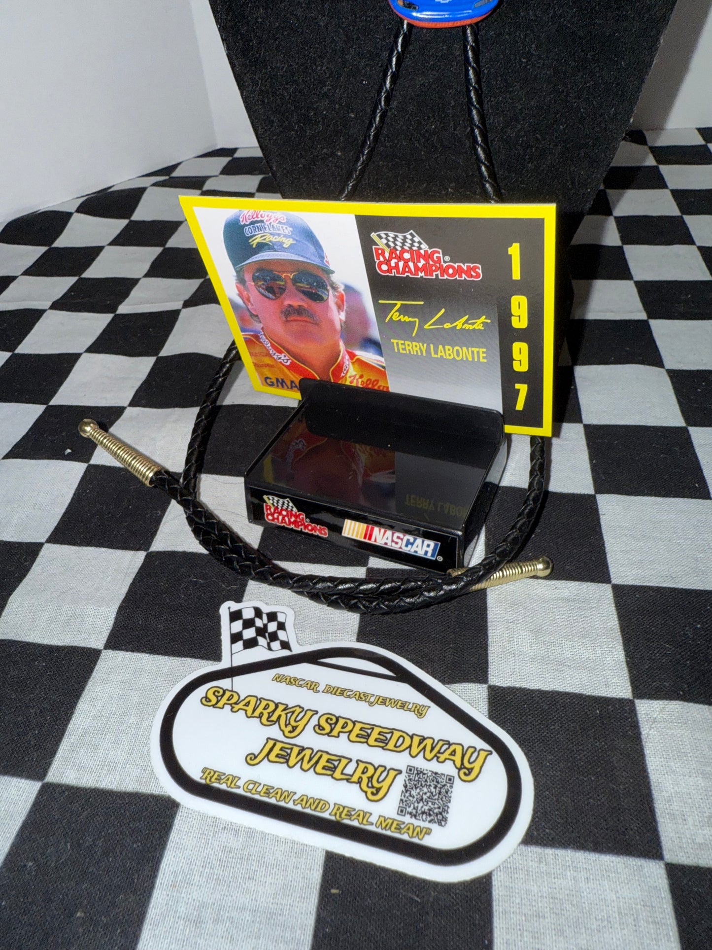 Nascar Bolo Tie - Terry Labonte #5 Frosted Flakes