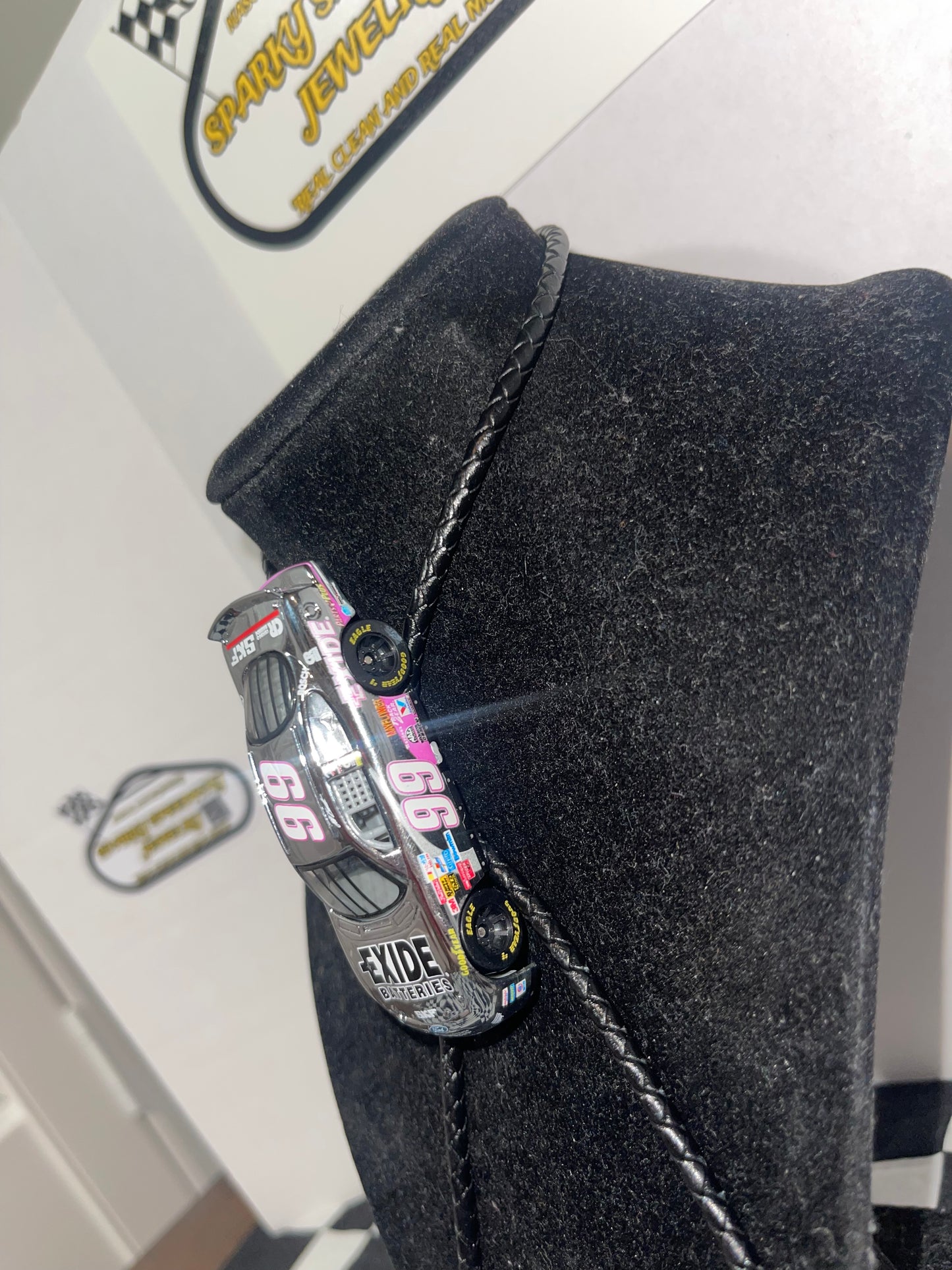 Nascar Bolo Tie - Jeff Burton #99 Exide Batteries (Chrome)