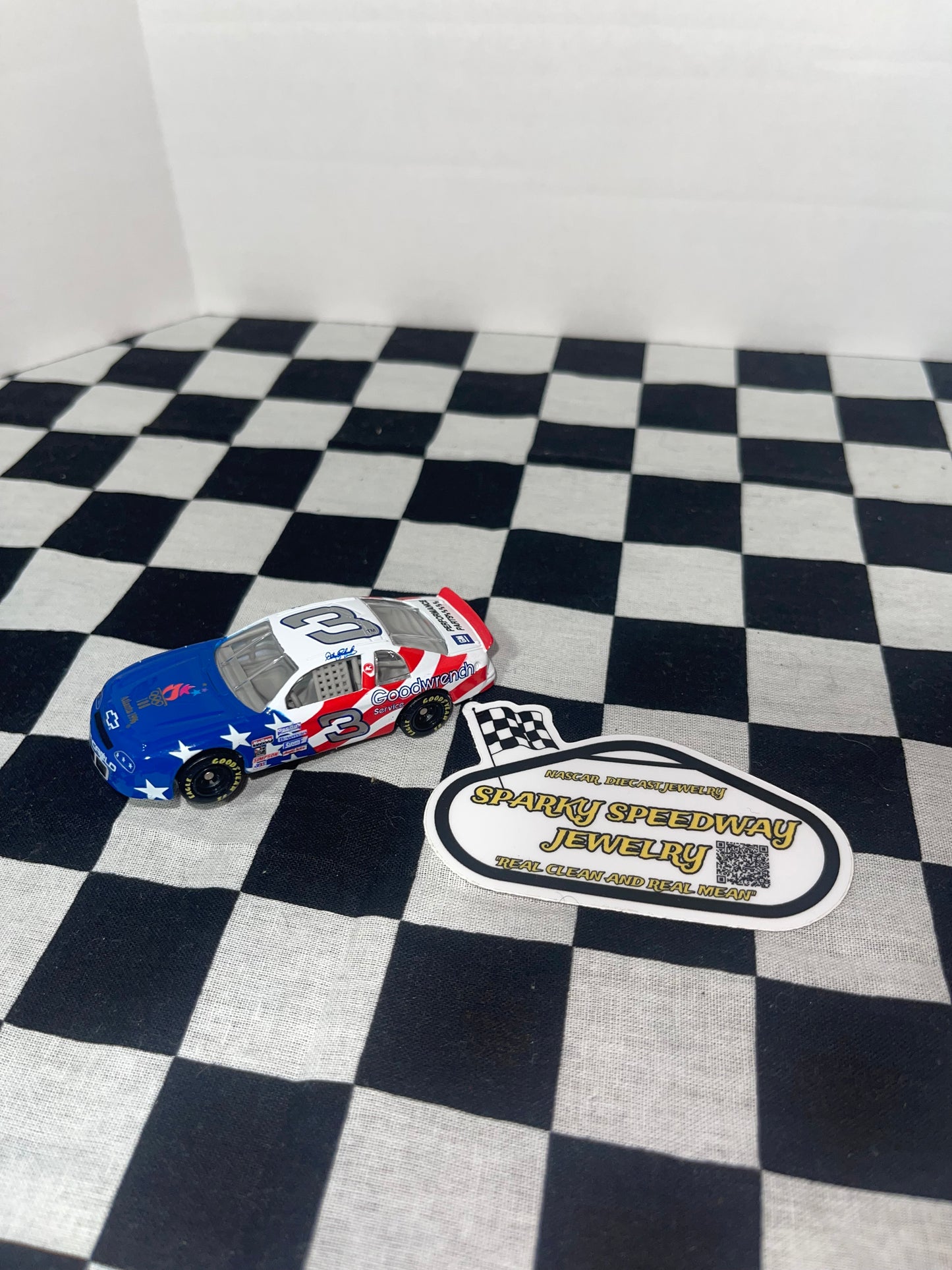 Nascar Croc Charm - Dale Earnhardt #3 1996 Olympics (1:64)