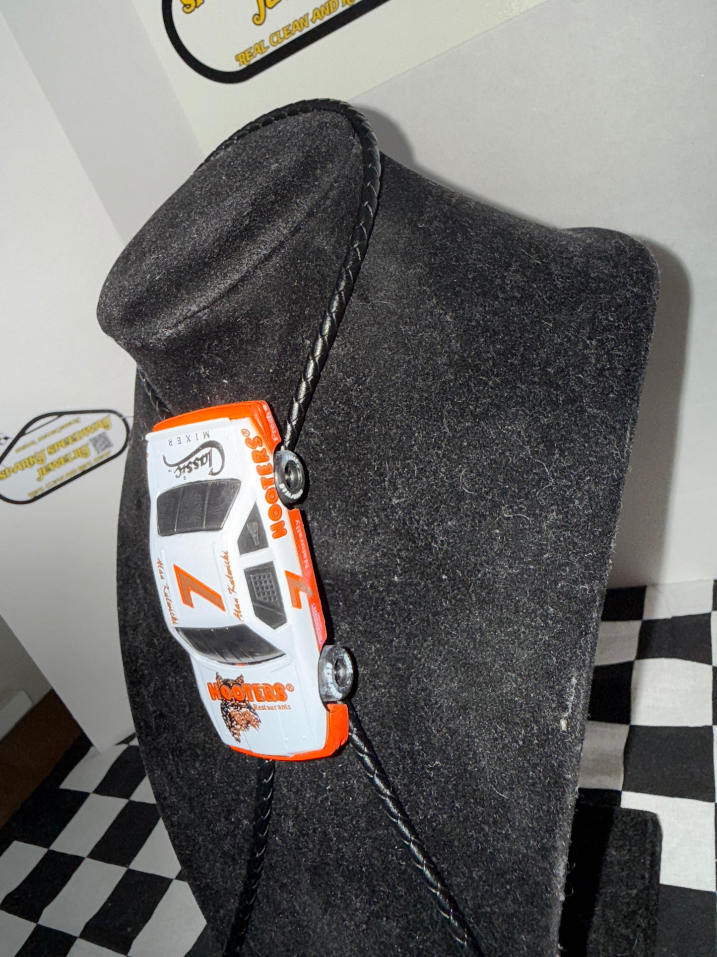Nascar Bolo Tie - Alan Kulwicki #7 Hooters