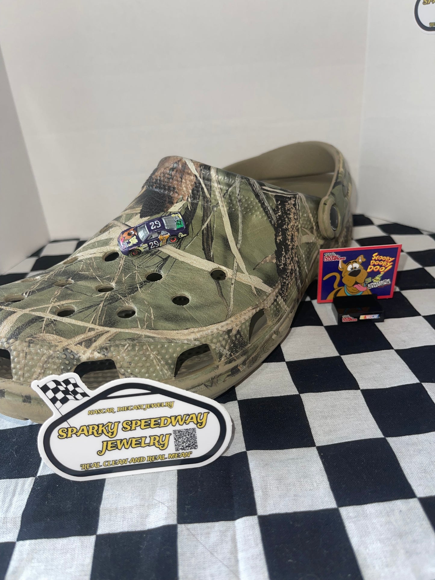 Nascar Croc Charm - Robert Presley #29 Scooby-Doo (1:144)