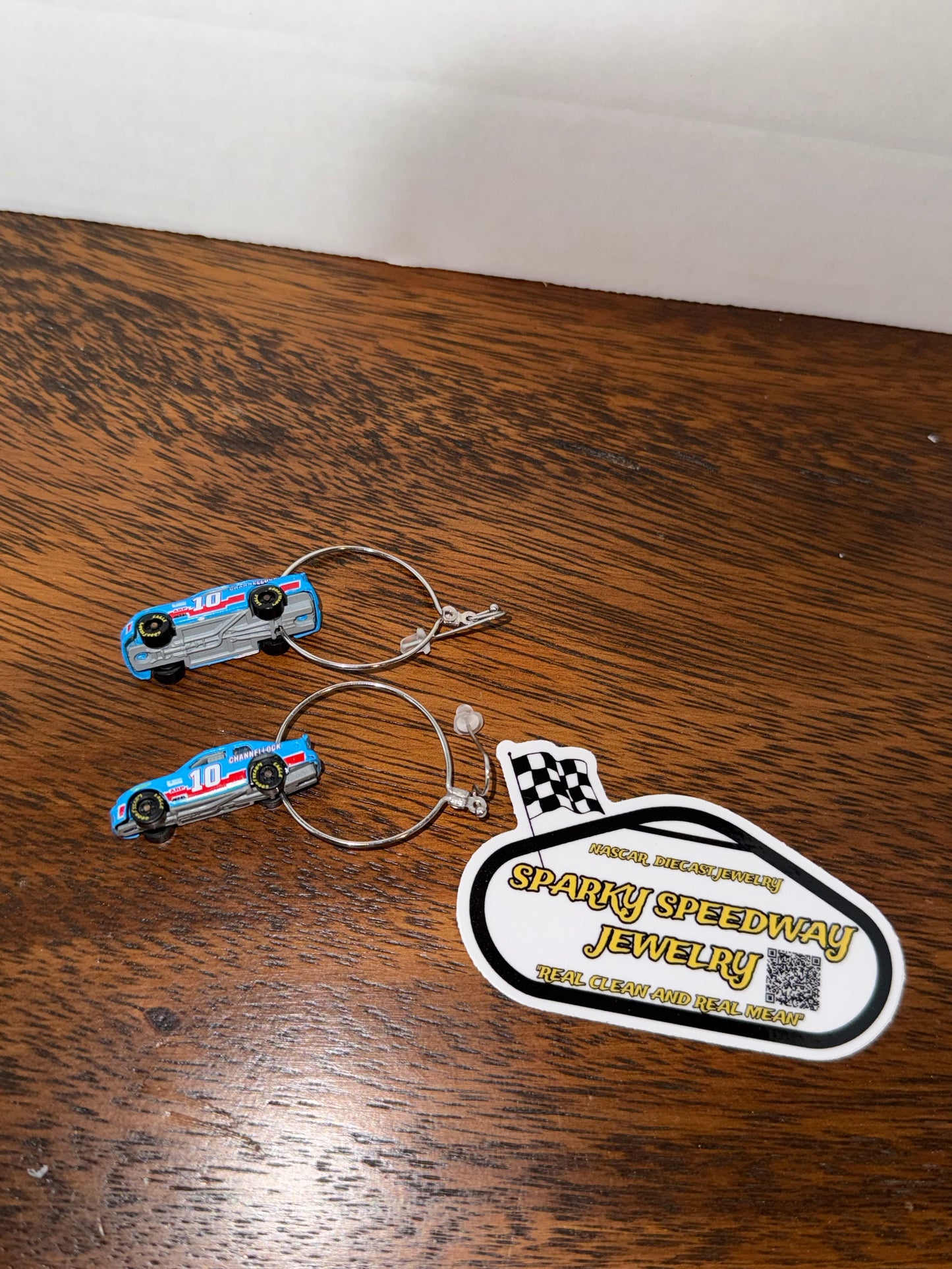 Nascar Earrings - Phil Parsons #10 Channellock