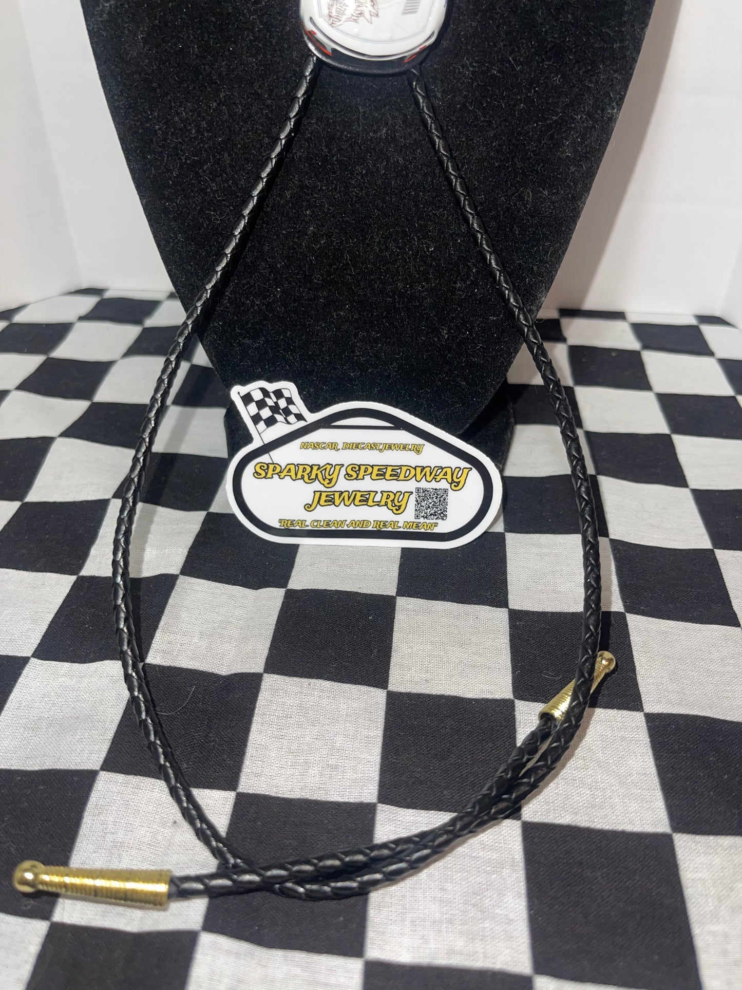 Nascar Bolo Tie - Chase Elliot #9 Hooters