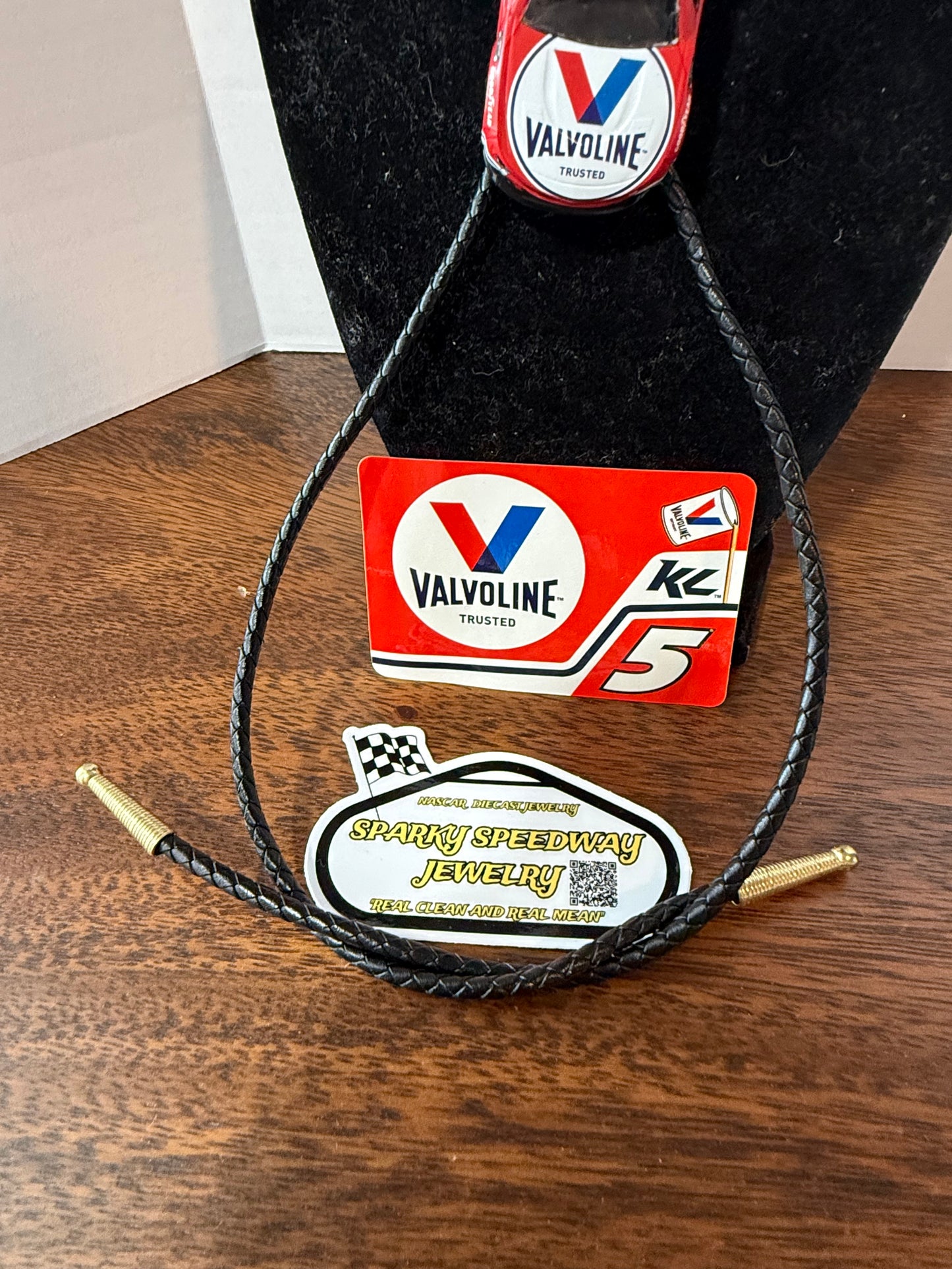 Nascar Bolo Tie - Kyle Larson #5 Valvoline