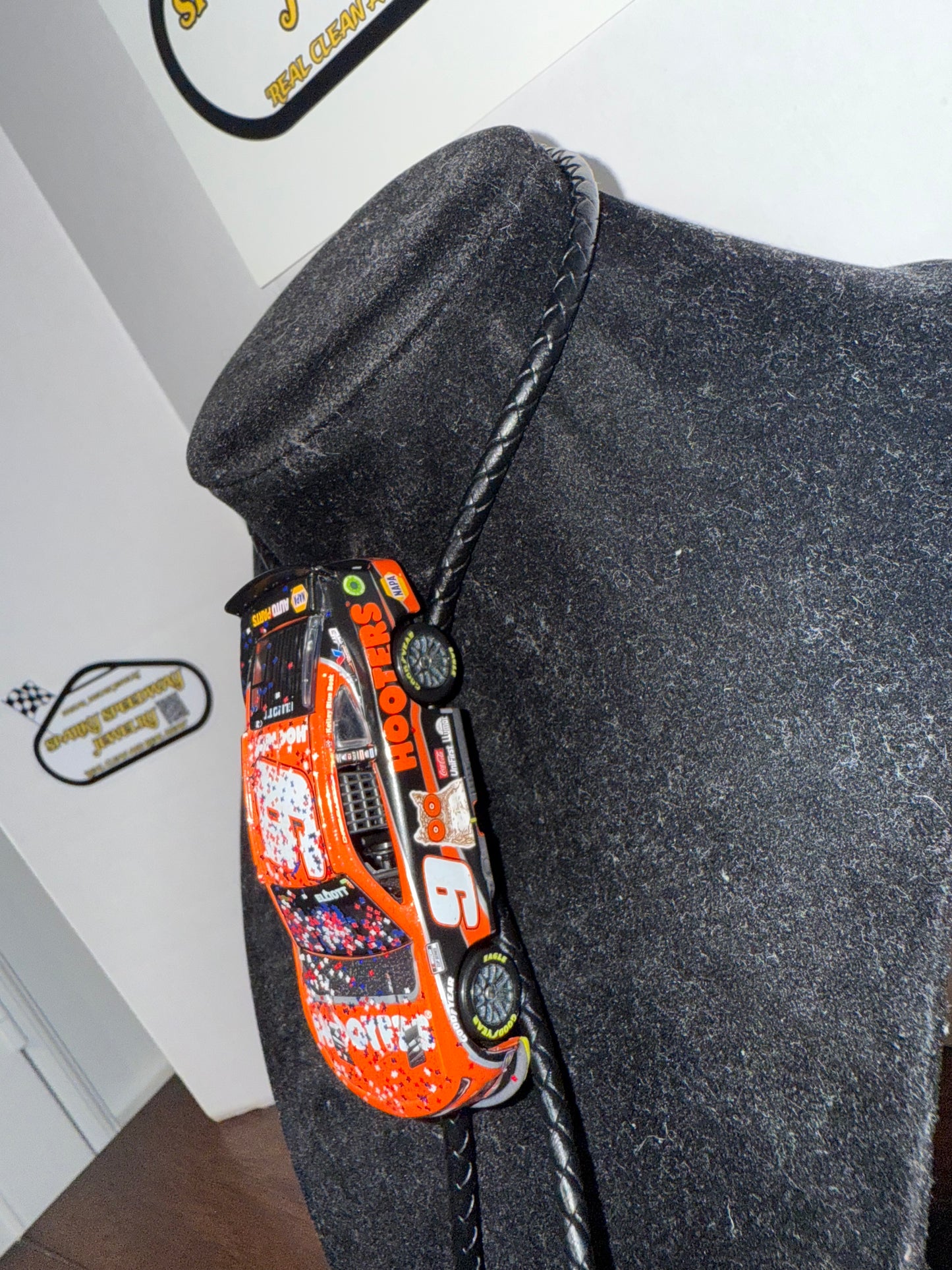 Nascar Bolo Tie - Chase Elliott #9  Hooters (2024 Texas Win)