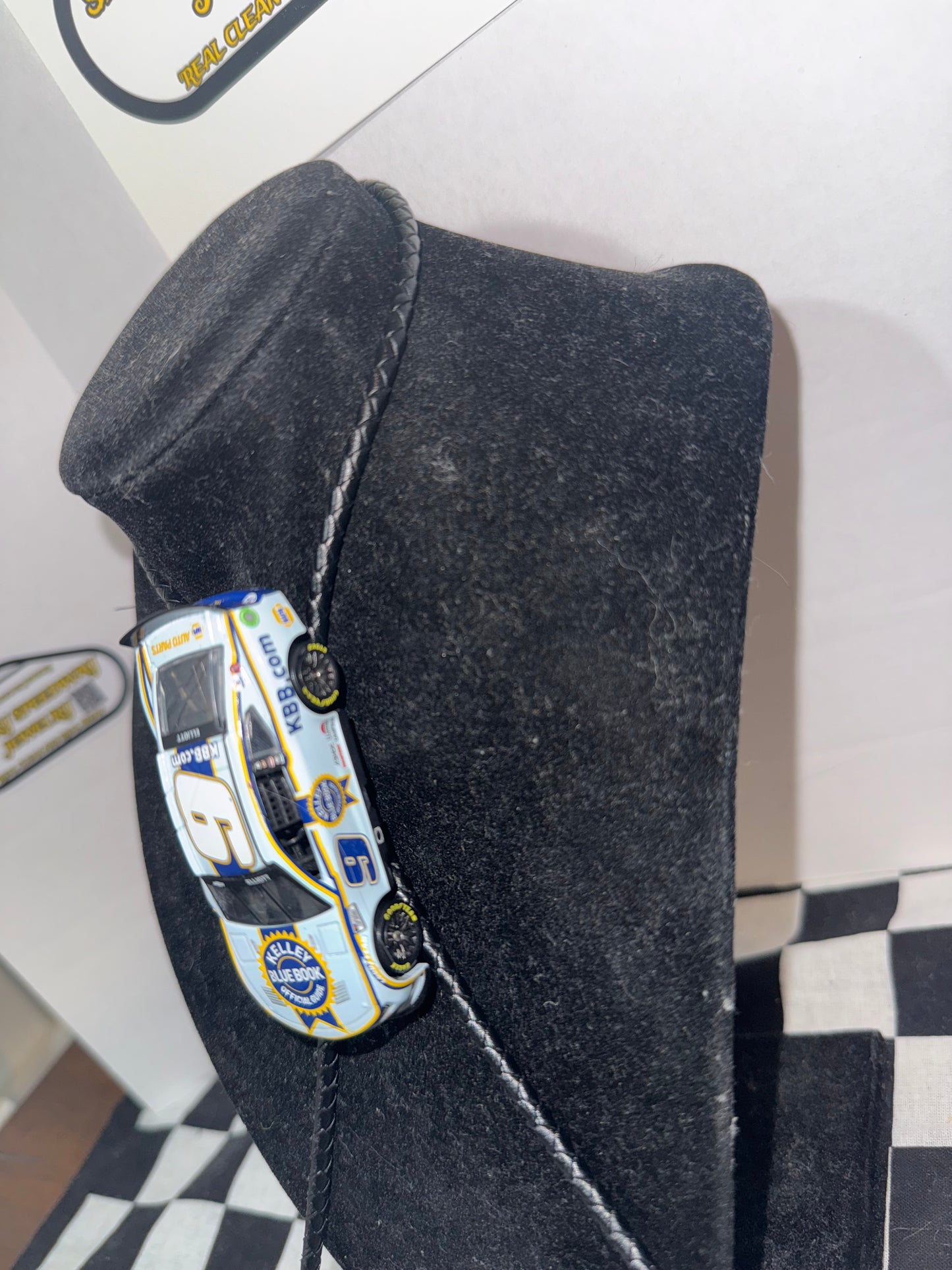 Nascar Bolo Tie - Chase Elliott #9 Kelly Blue Book