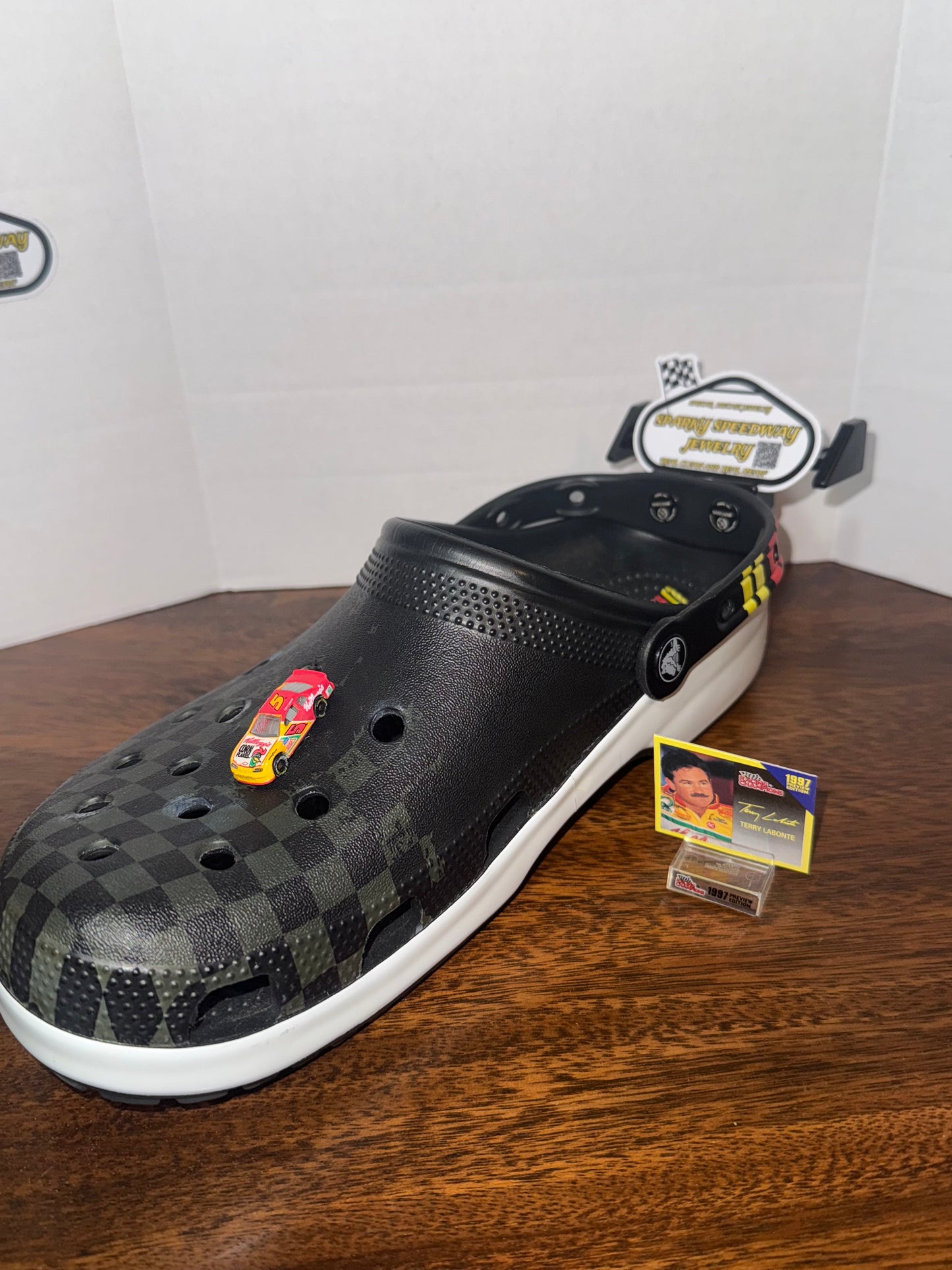 Nascar Croc Charm - Terry Labonte #5 Kellogg’s (1:144)