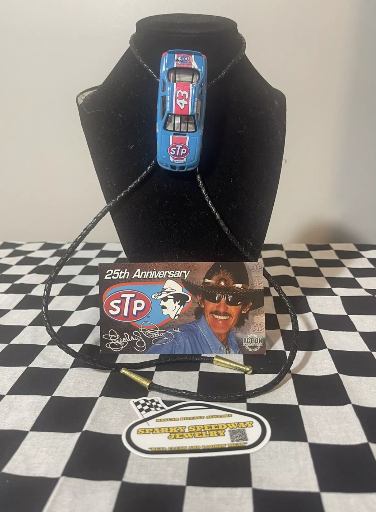 Nascar Bolo Tie - Bobby Hamilton #43 STP