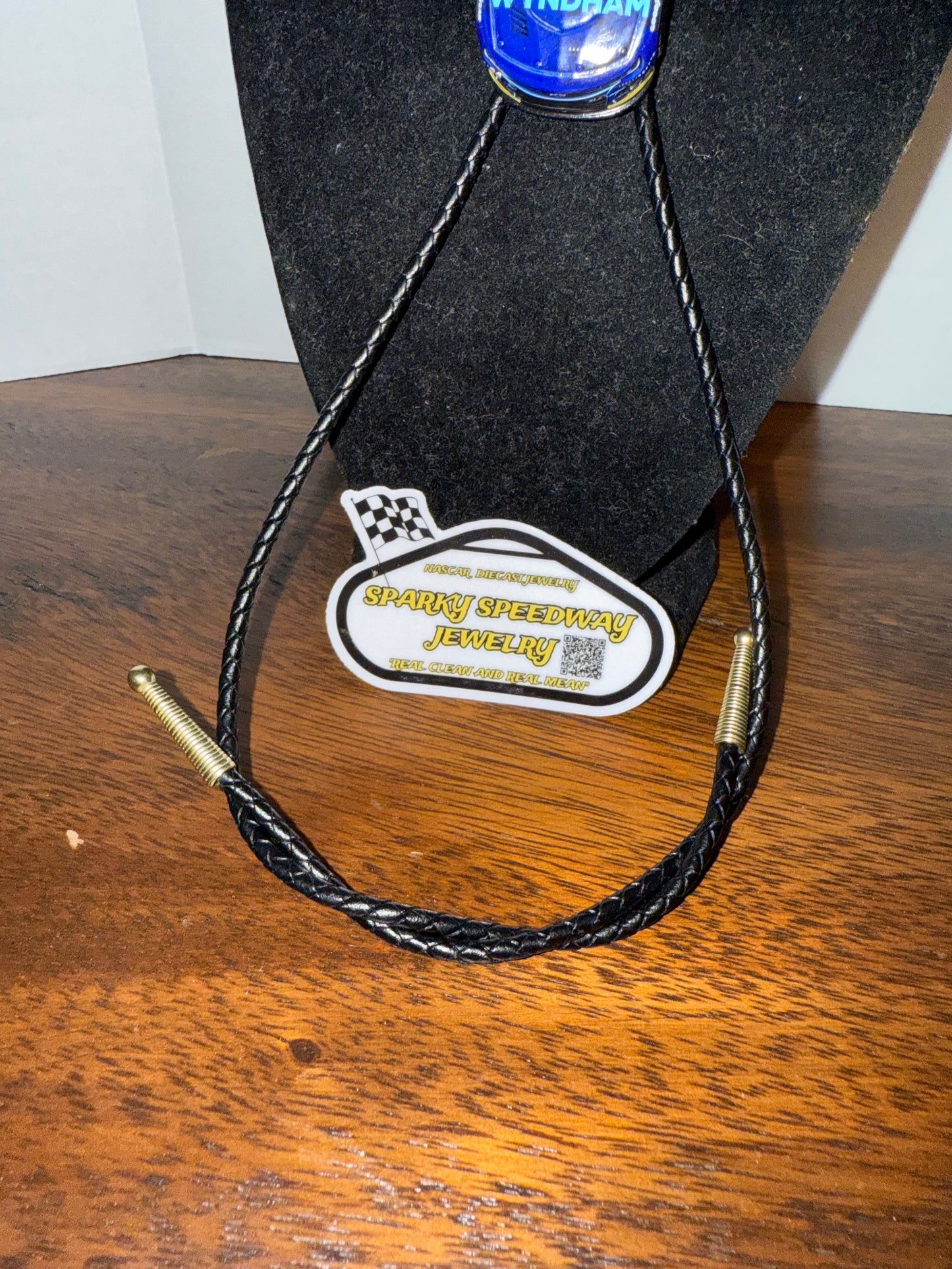 Nascar Bolo Tie - Jimmie Johnson #84 Club Wyndham