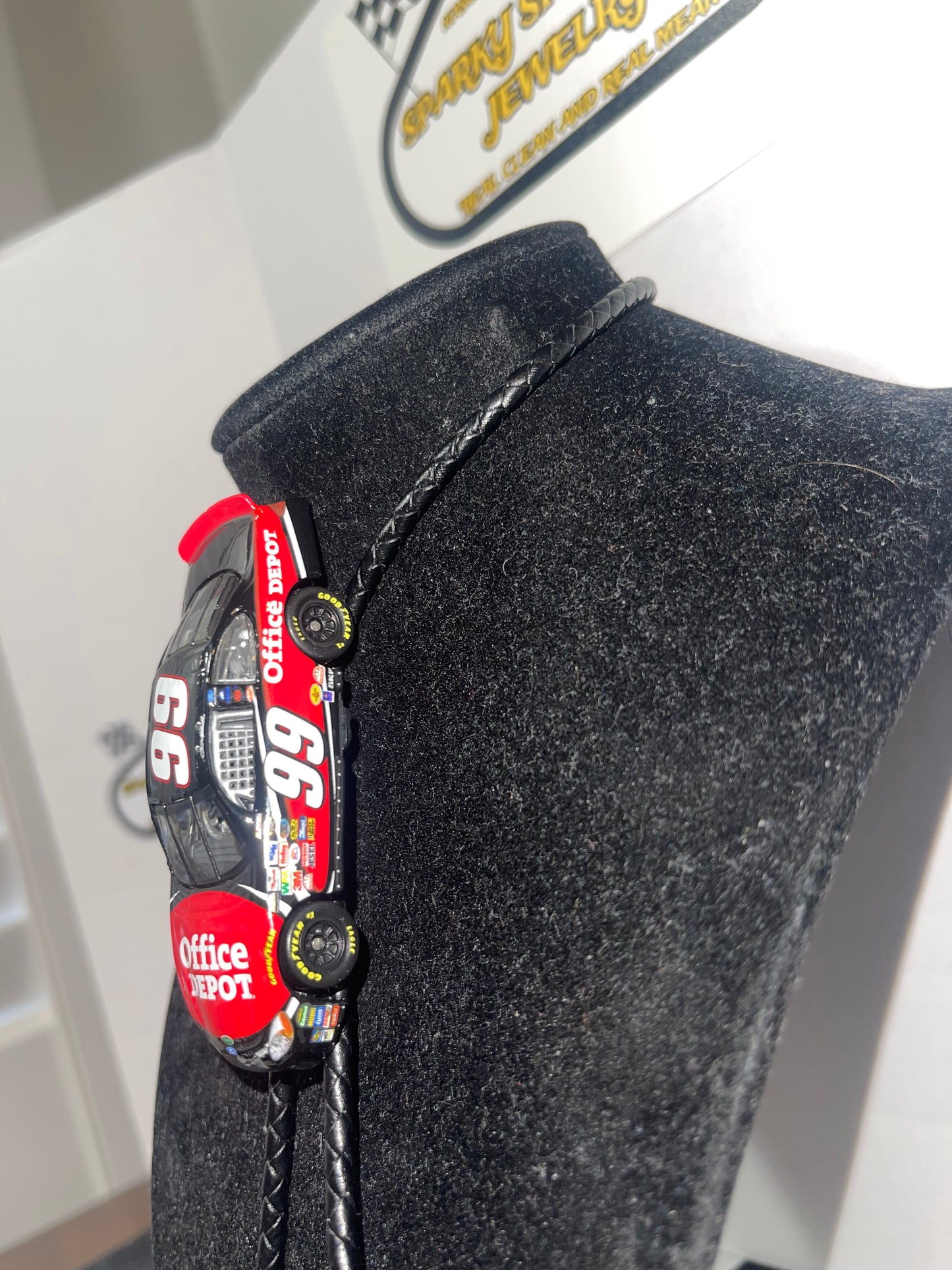 Nascar Bolo Tie - Carl Edwards #99 Office Depot