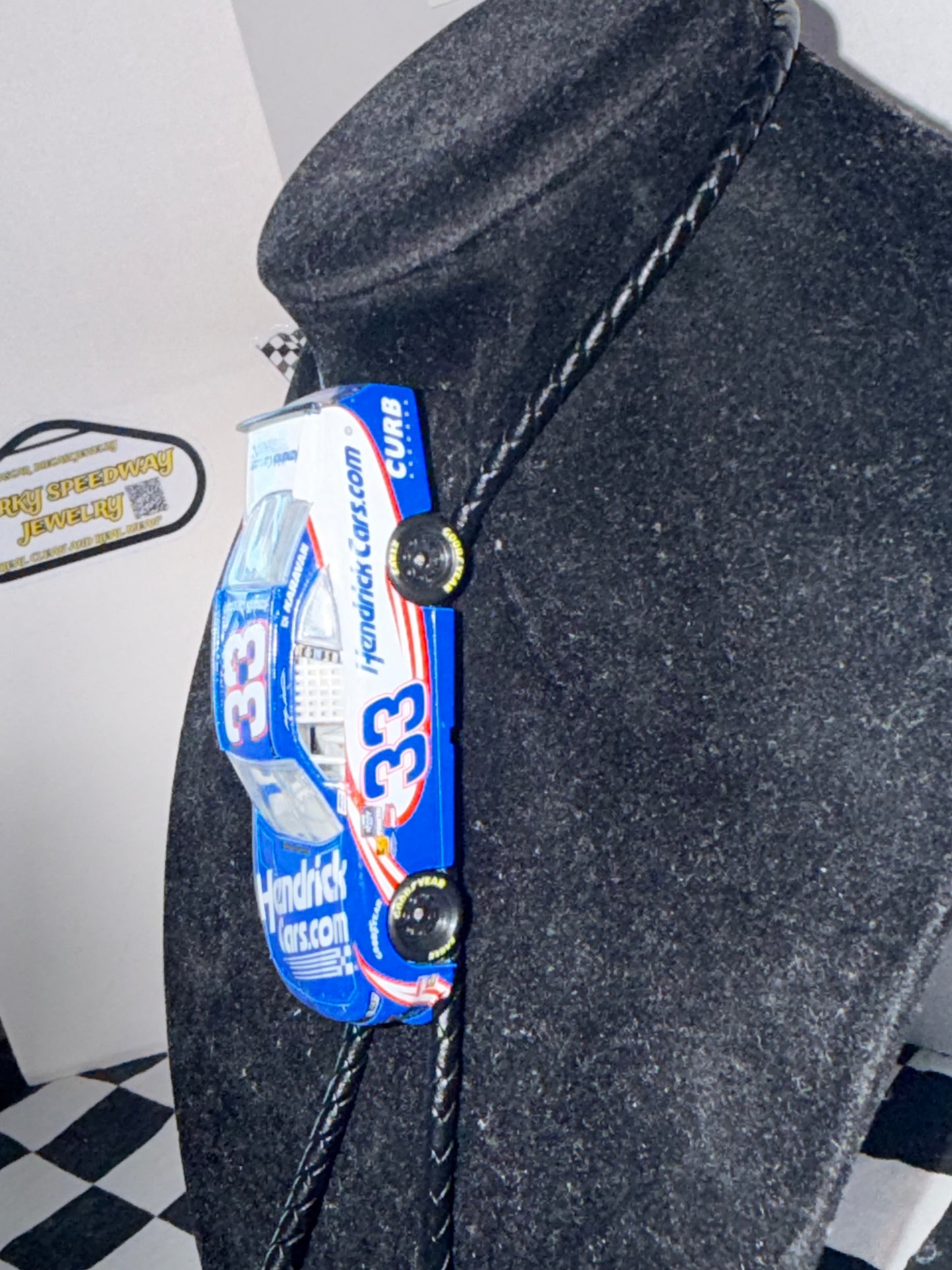 Nascar Bolo Tie - Kasey Kahne #33 Hendrickcars.com