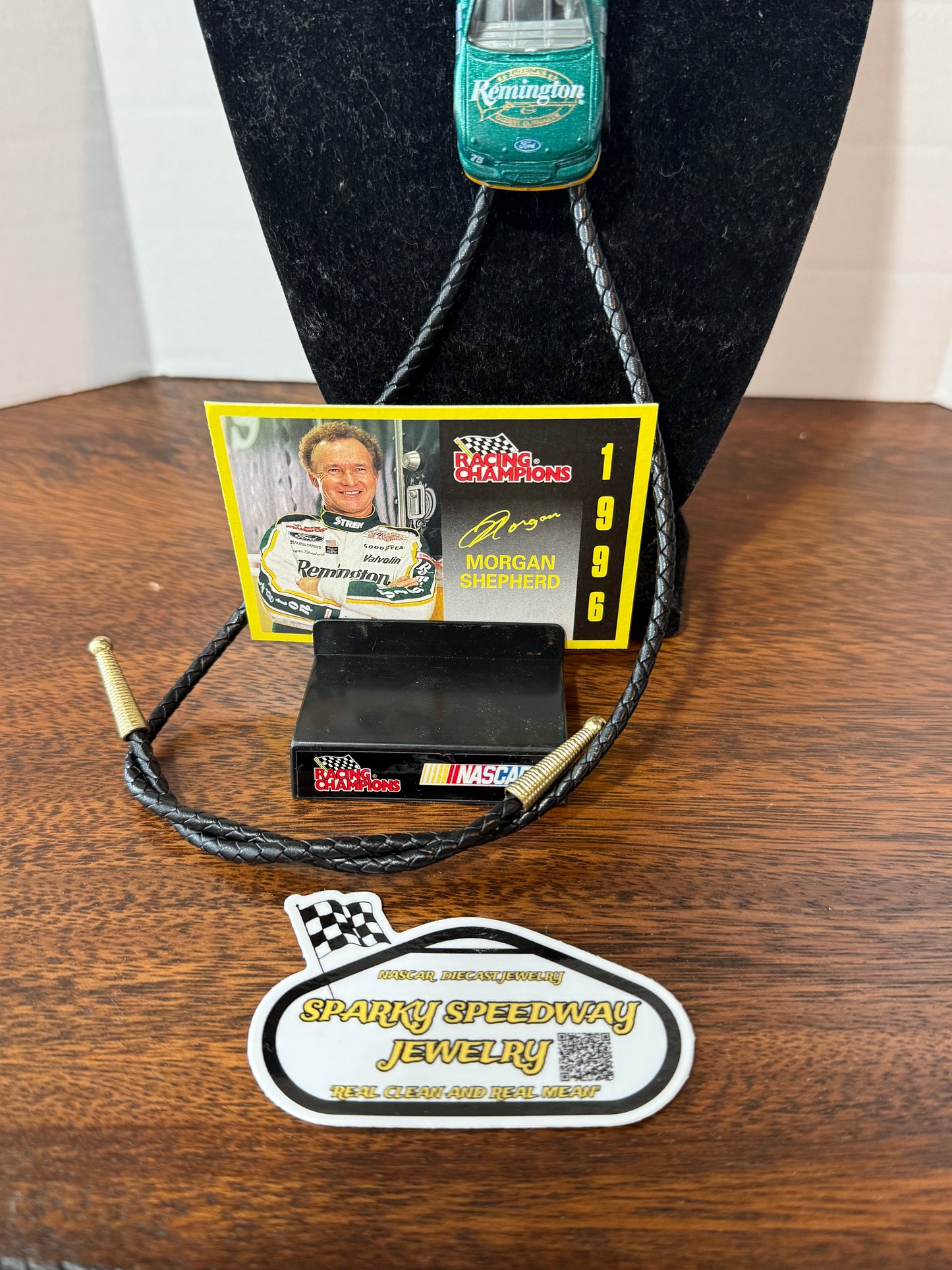 Nascar Bolo Tie - Morgan Shepherd #75 Remington